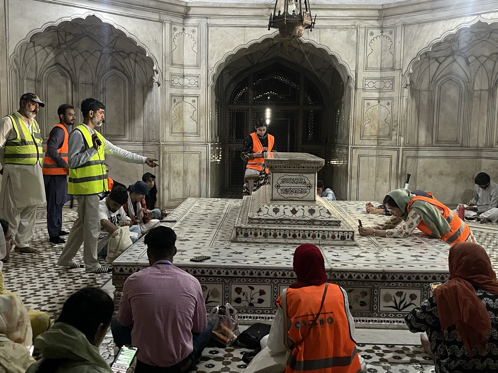 Visit to Asif Khan’s Mausoleum and Jahangir’s Mausoleum.